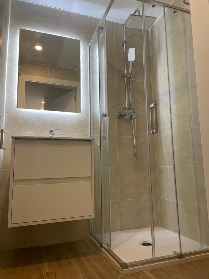 Travel Habitat Ave Sorolla Suites Valencia Exterior foto