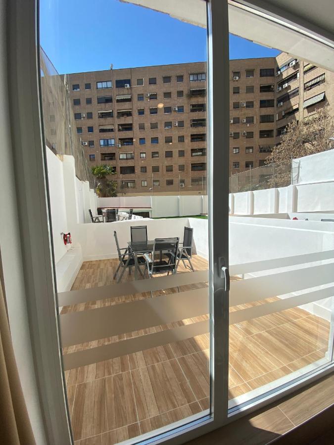 Travel Habitat Ave Sorolla Suites Valencia Exterior foto